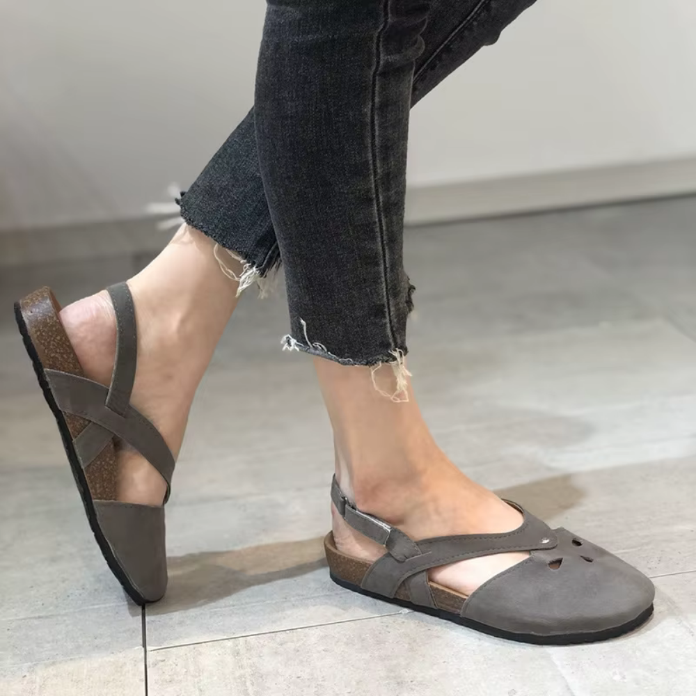 Jada | Women's Walking Closed Toe Sandals