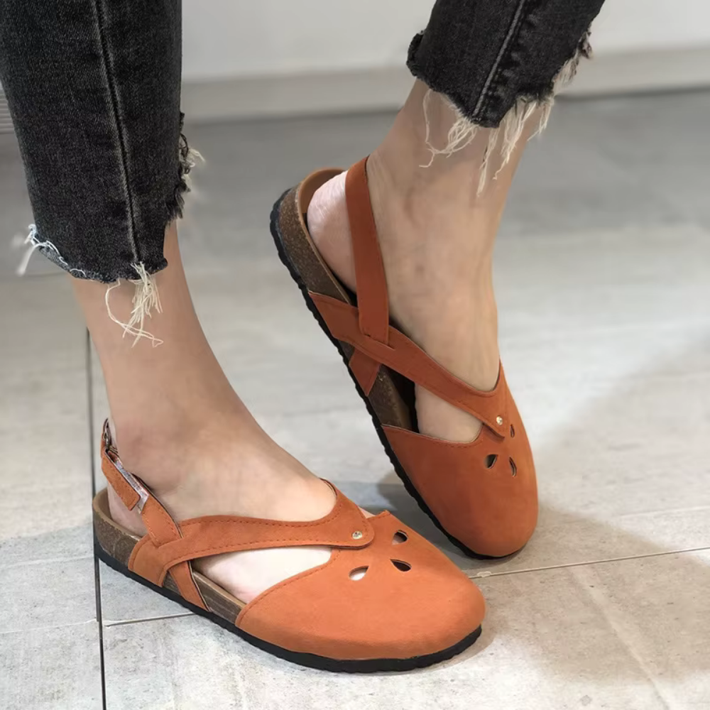 Jada | Women's Walking Closed Toe Sandals