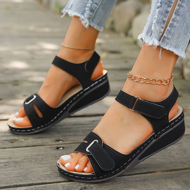 Jada | Women's Walking Wedge Sandals