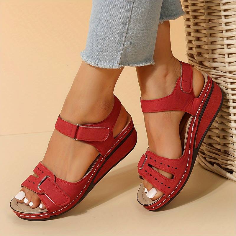 Jada | Women's Walking Wedge Sandals