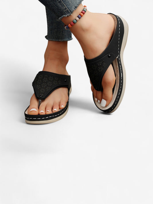Jada | Women’s Slip On Platform Slippers